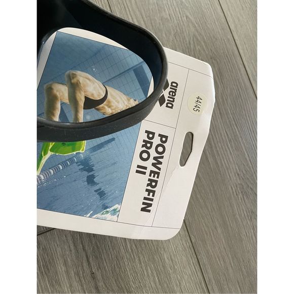 Arena Unisex 11-12 Adult Powerfin Pro Swim Training Fins Silicone Swim Flippers - Picture 5 of 5